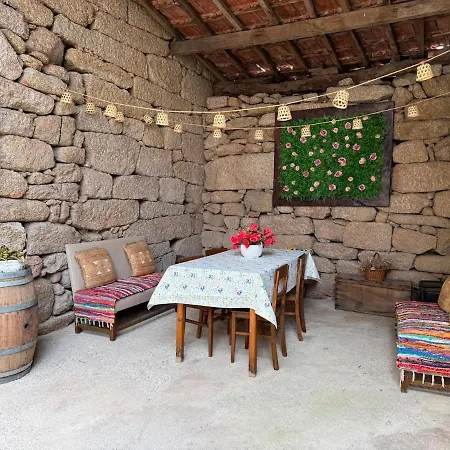 Casa Da Sequeirinha Chalet *
